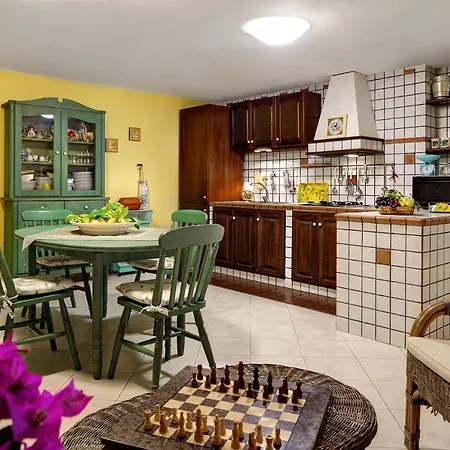 Casina Priora
